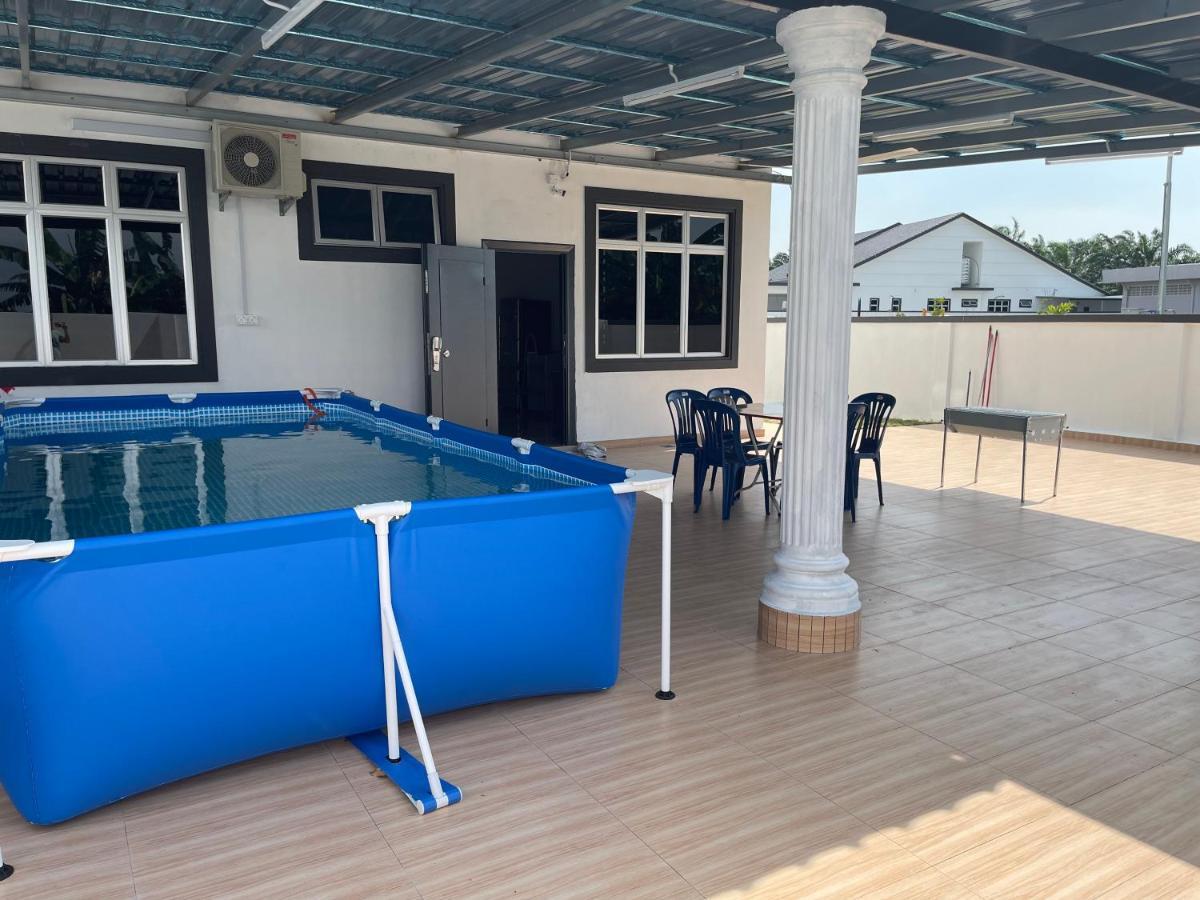 Cuti-Cuti Port Dickson Homestay Εξωτερικό φωτογραφία